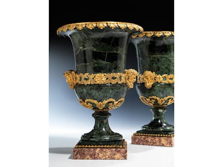 Paar Louis XVI-Medici-Vasen